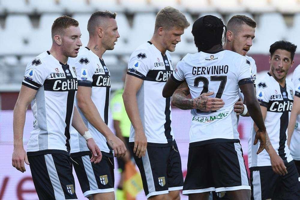PARMA, La nota: "Tutto il gruppo squadra è negativo"
