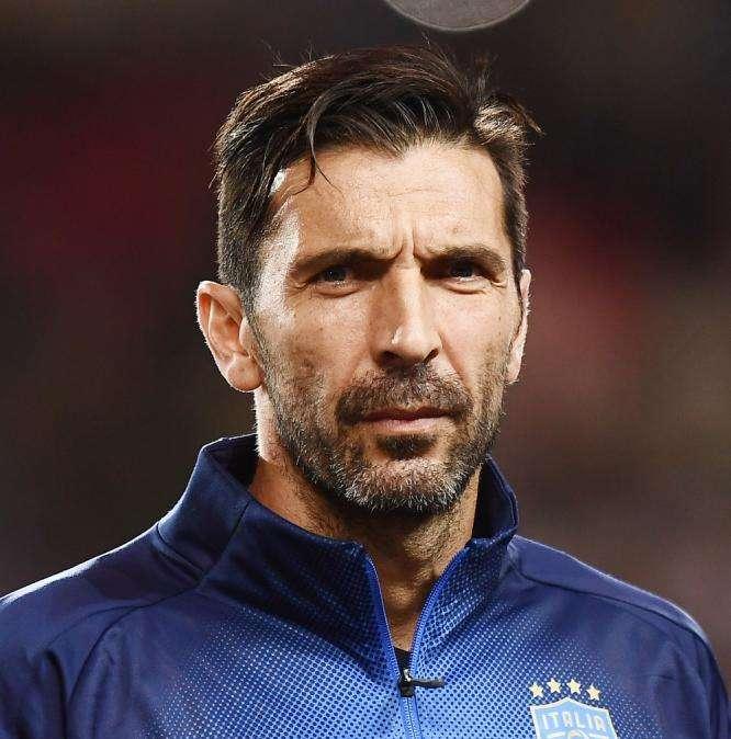 BUFFON, A Immobile: "Hai fatto di nuovo il furbo"