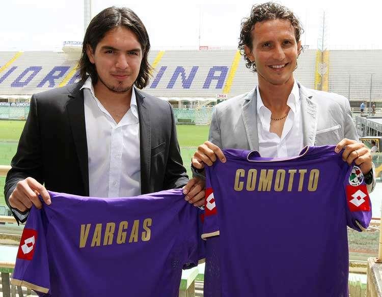 FIORENTINA, Le maglie. 6 a Vargas, 8 a Jovetic