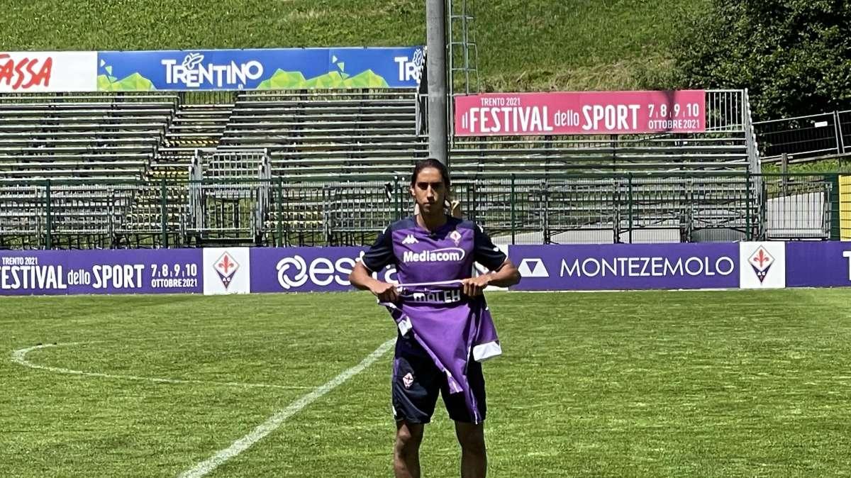 MALEH, Si presenta così: "Posso fare più ruoli"