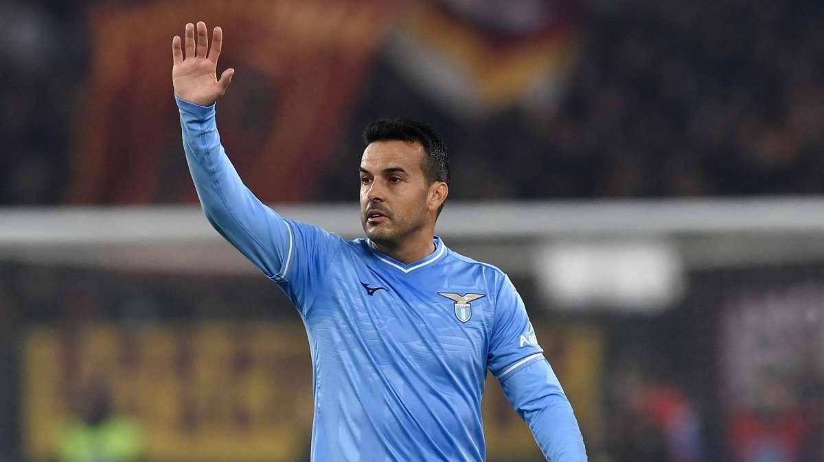 LAZIO, Problemi di lista: out uno tra Hysaj o Pedro?
