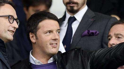 RENZI, A un bimbo di Treviso: ''Tifi viola? Da grande...''