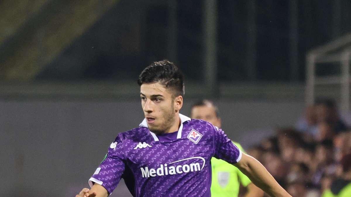 PARISI, Il terzino viola è terzo in A per dribbling riusciti