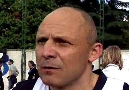 VIERCHOWOD A FV, Viola competitivi solo in attacco