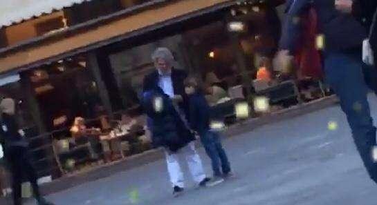 FOTO FV, E in centro a Firenze sbuca... Ferrero
