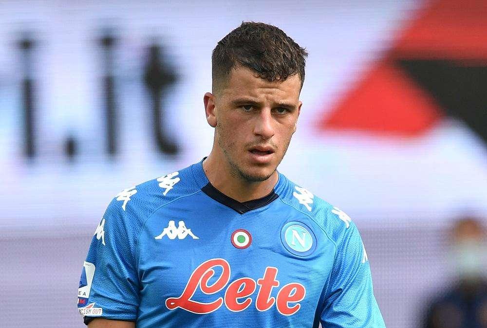 NAP-FIO 1-0, Traversa viola, si salvano gli azzurri