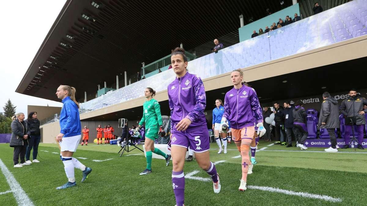 Tryggvadottir: "Siamo un bel gruppo. Possiamo lottare per la vetta"