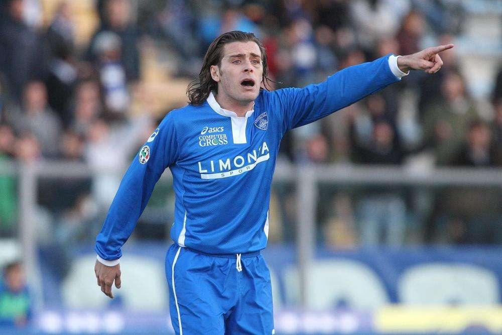 Lorenzo Stovini: "Comuzzo deve guardare l'uomo, non il pallone"