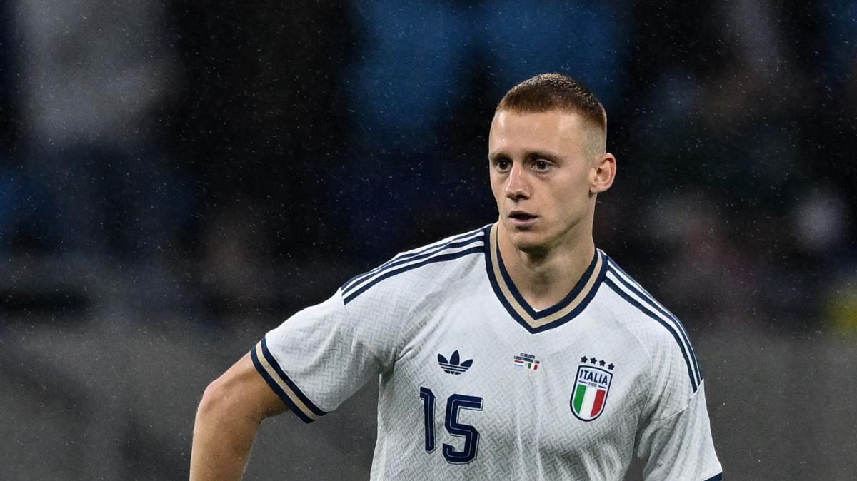 La Fiorentina valuta il futuro di Comuzzo: il giocatore si giocherà la conferma in ritiro