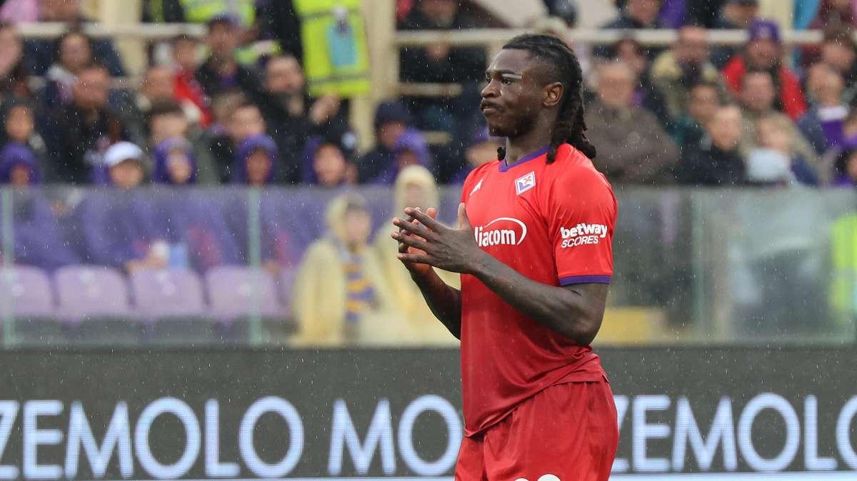 Fiorentina, il comunicato sull'assenza di Kean: "Ha lasciato il ritiro per motivi familiari"