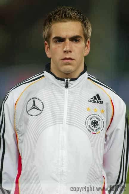 LAHM A FV, Con i viola vietato sbagliare dietro