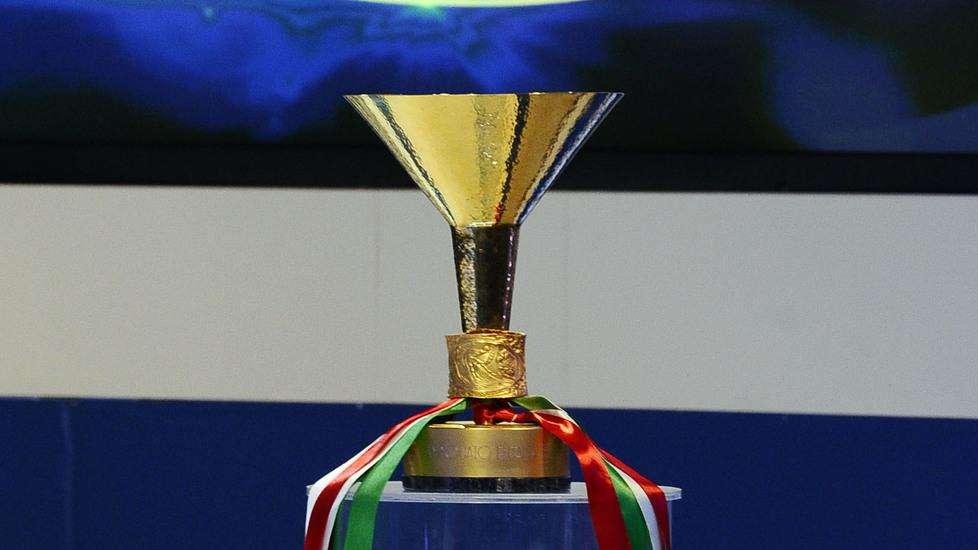 QUOTE SCUDETTO, Scende la Roma, i viola...