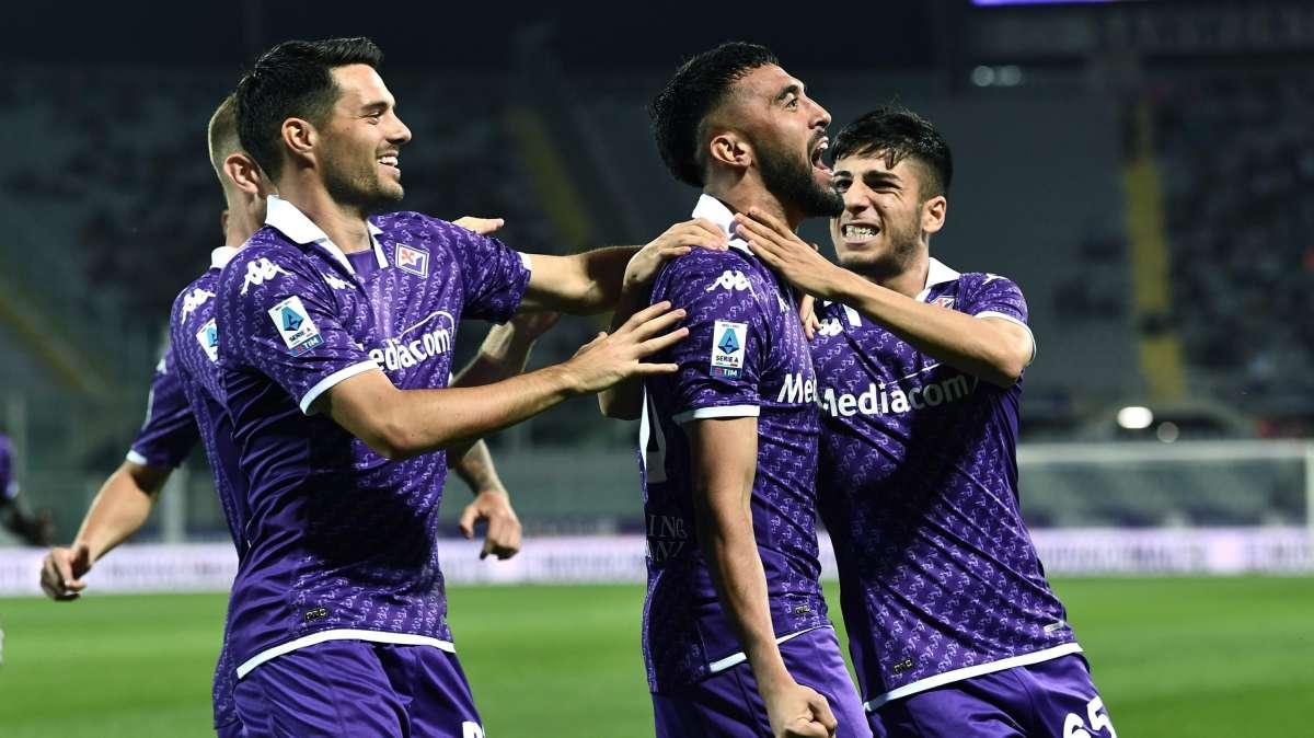 FIO-CAG, Primo tempo a senso unico: 2-0 per i viola