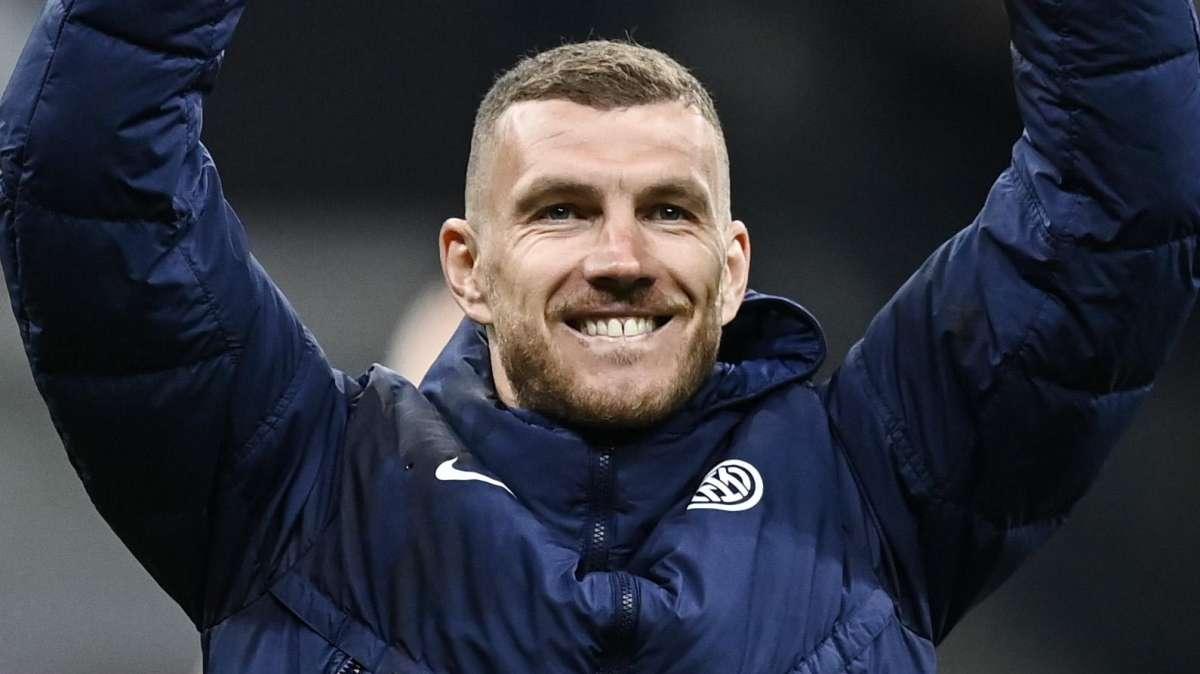 Dzeko alla Fiorentina: è fatta! I dettagli dell'accordo col bosniaco
