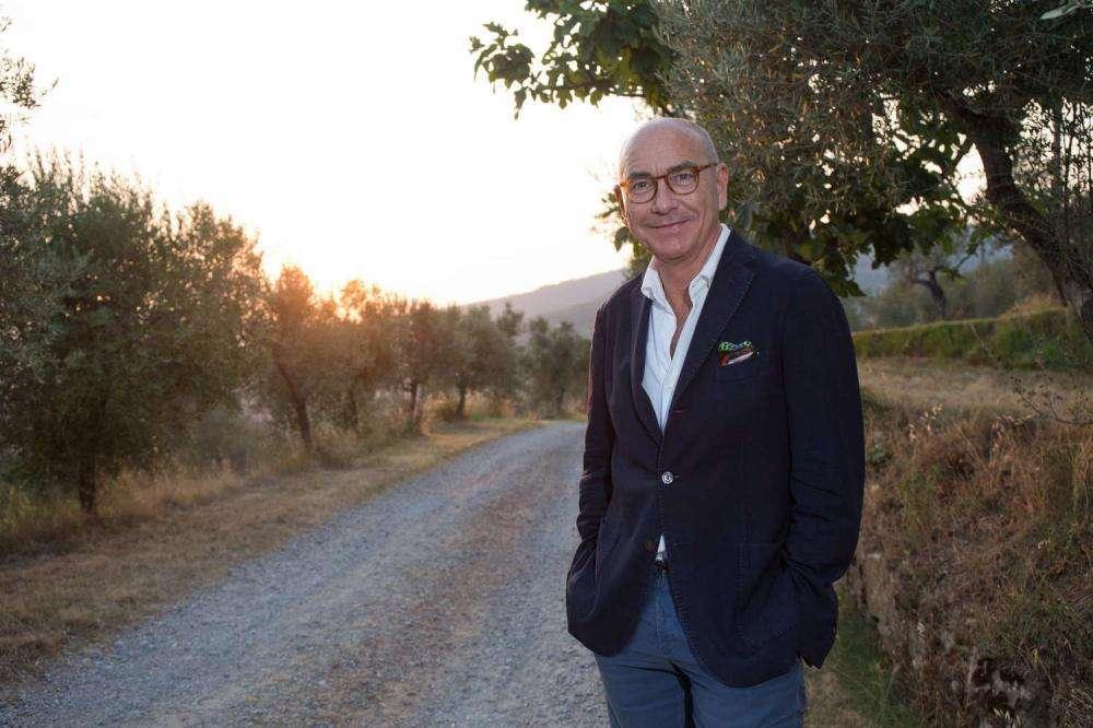 DONADONI È L’IDEA DI CORVINO. SARRI, UNA BUFALA. PIOLI NON HA AVUTO L’APPOGGIO DI DDV TORNATO A FIRENZE DOPO UN ANNO. IL PATRIMONIO DEI DELLA VALLE È ENORME. MANCINI, PERSO ANCHE L’APPELLO. CHIESA PROVA A RECUPERARE PER CAGLIARI