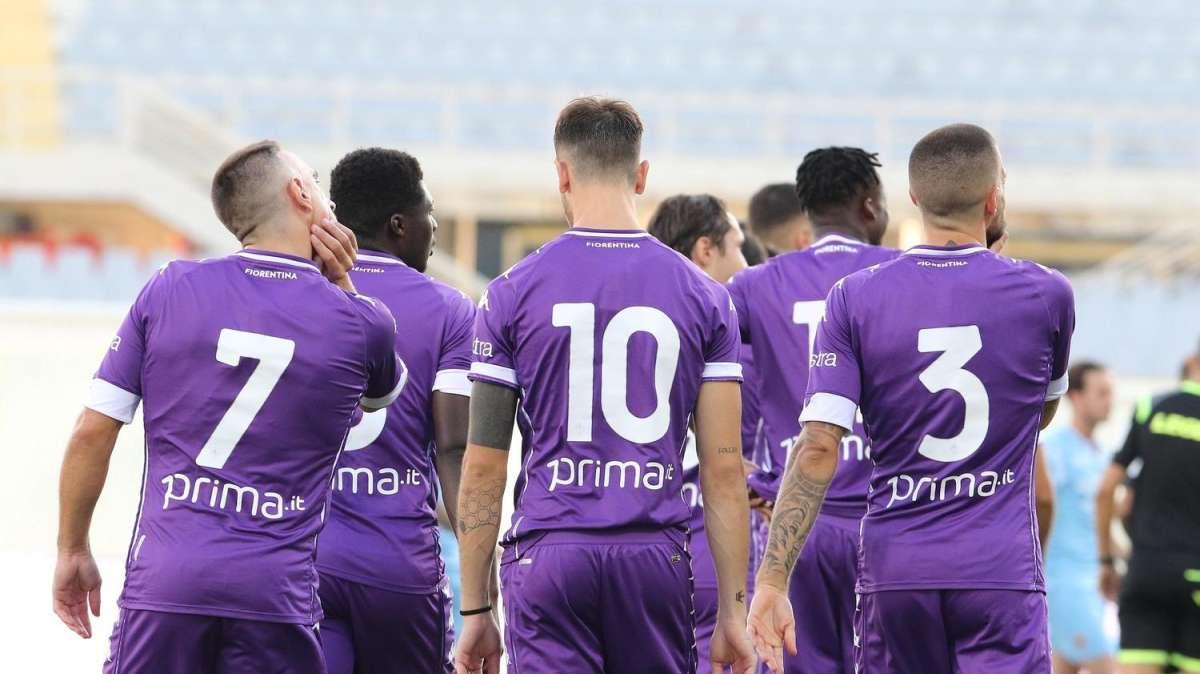 ACF, Numeri di maglia: 9 a Vlahovic, 10 a Castrovilli