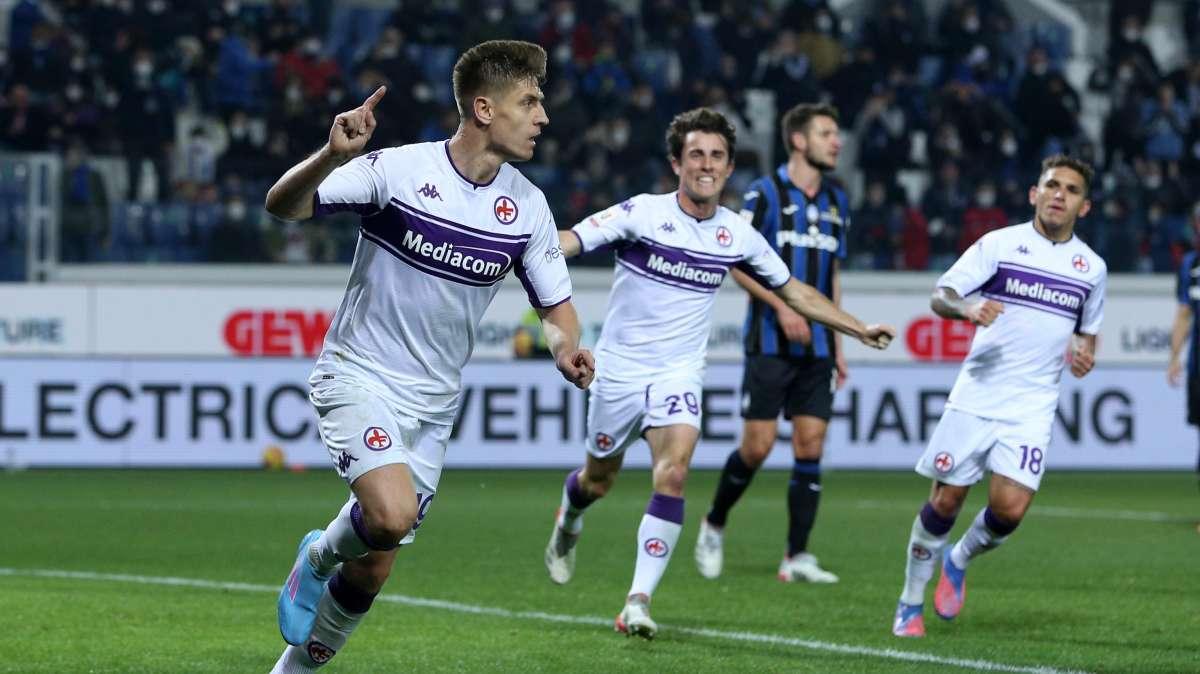 ANCORA PIATEK FAVORITO, DENTRO AMRABAT E CASTROVILLI