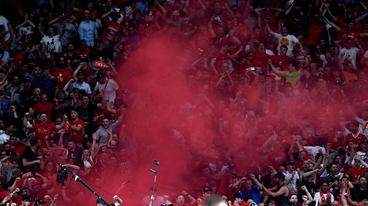 LIVERPOOL, Festa Premier finisce con nove arresti