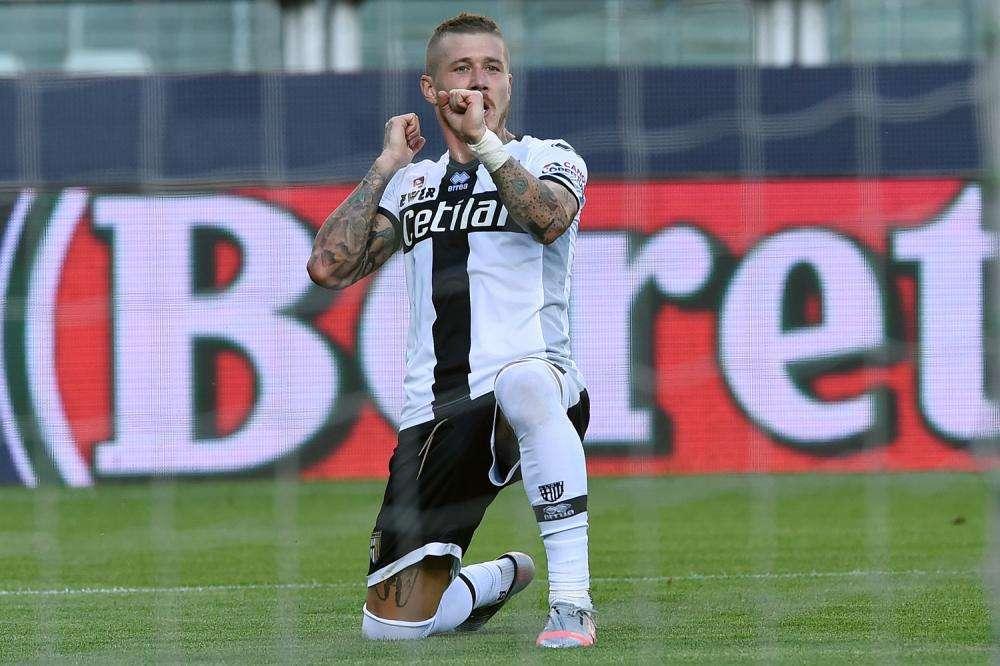 PAR-FIO 1-2, Kucka riapre la gara su calcio di rigore