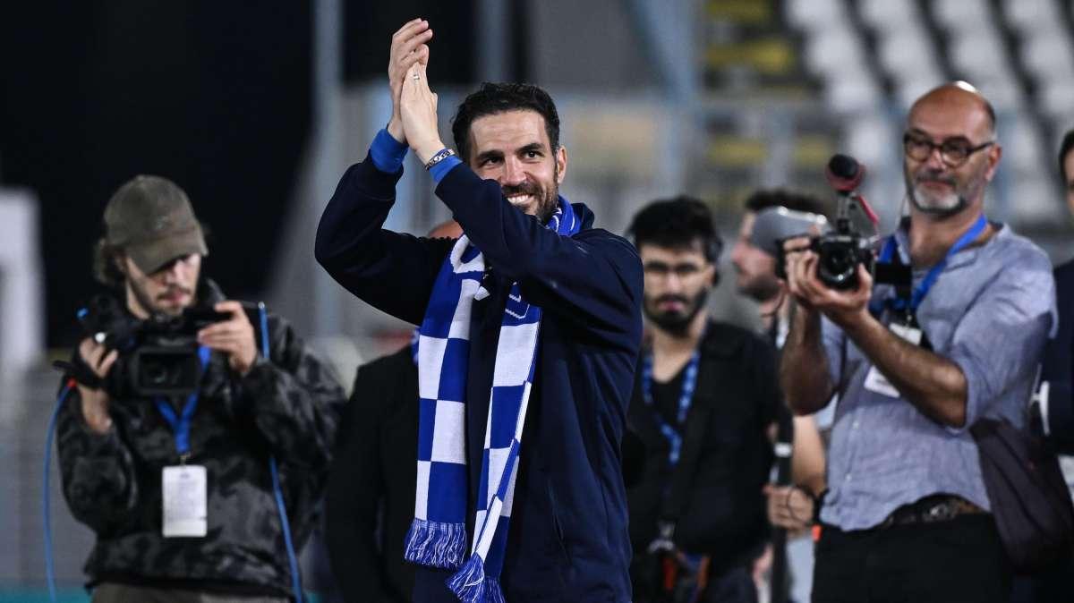 COMO, Fabregas offre ai giocatori un viaggio a Ibiza