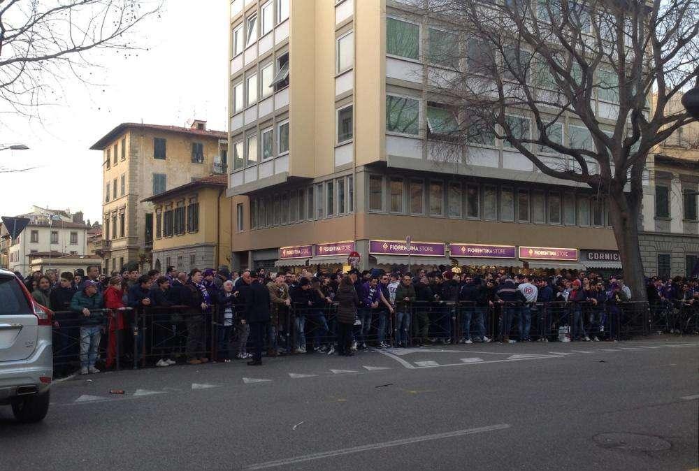 LIVE FV, Caos fuori dal Franchi: tifo vede Salica