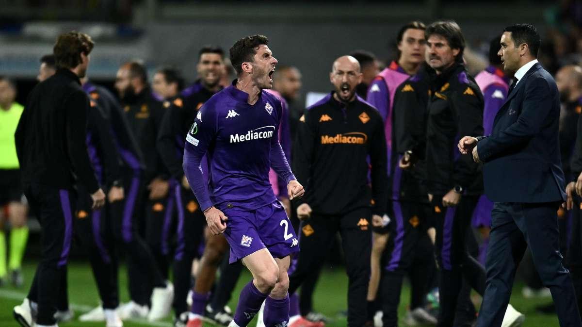 Fiorentina-Real Betis, il primo tempo finisce 2-1 (3-3): doppietta di Gosens 