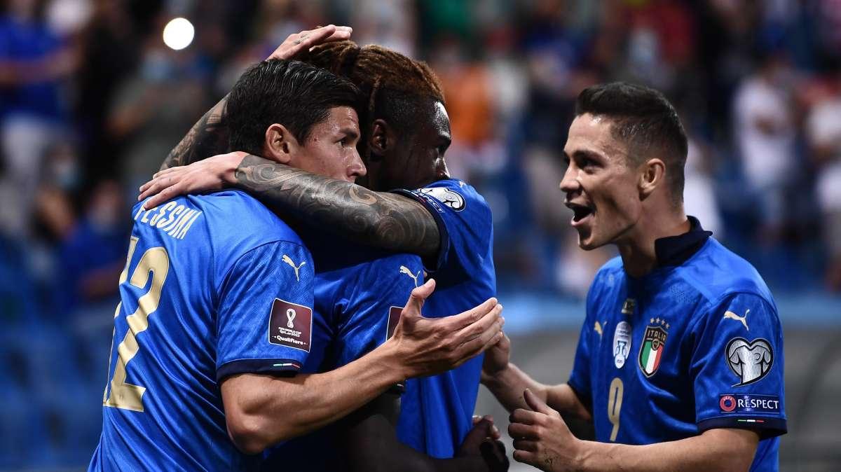 Italia-Germania, Kean indosserà la maglia numero 9. Comuzzo in tribuna