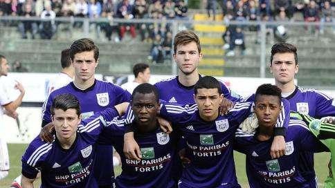 DALL'OLANDA, Viola interessati a Matias Suarez