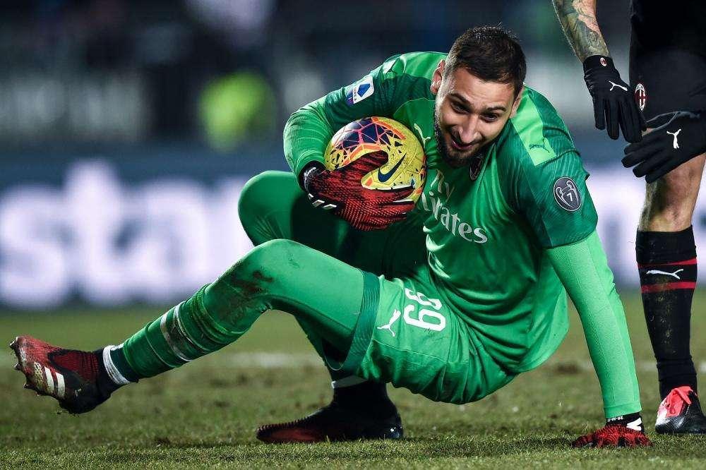 FIO-MIL 0-0, Donnarumma va ko: dentro Begovic