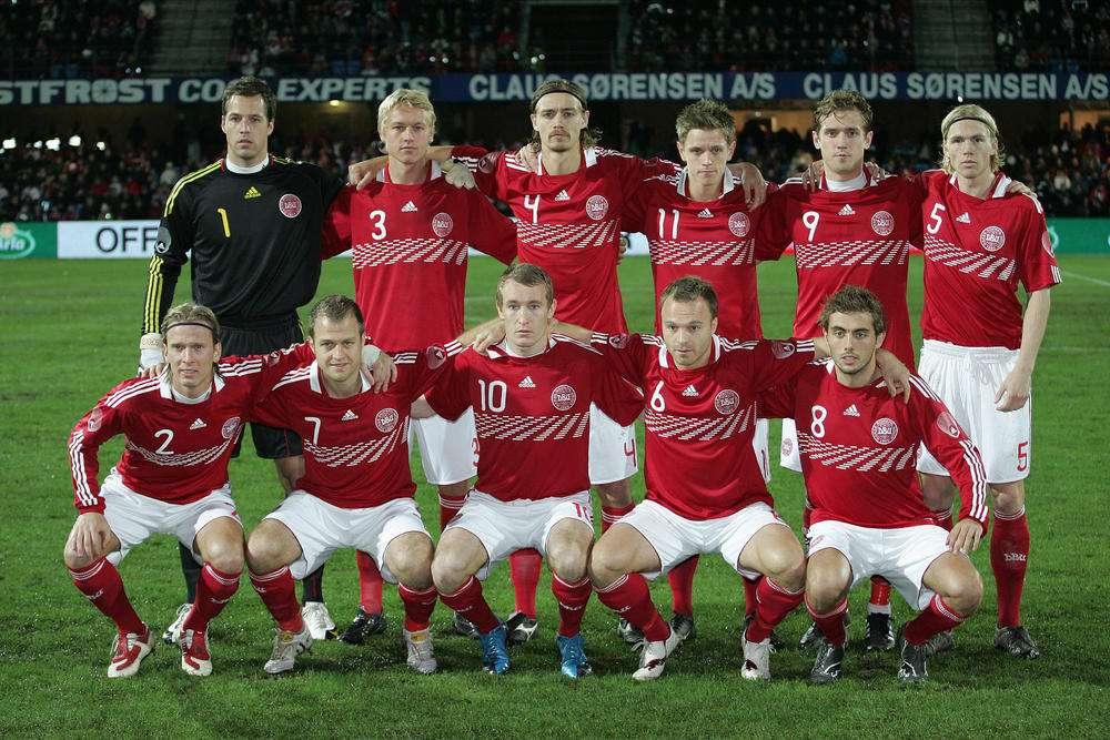 M.LAUDRUP, Si avvicina panchina Danimarca
