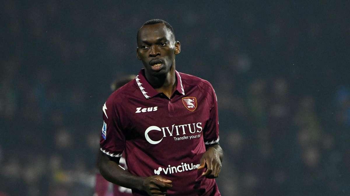 SERIE A, Simy ne fa due e strappa un punto per l'ultima di Pioli