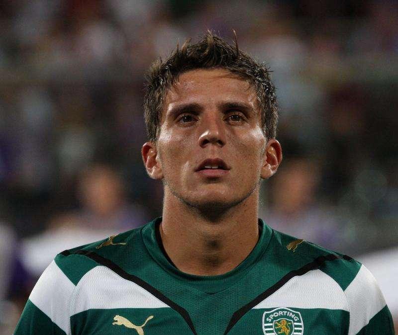 CARRIÇO (SIVIGLIA), Viola fortissimi. Mati un amico
