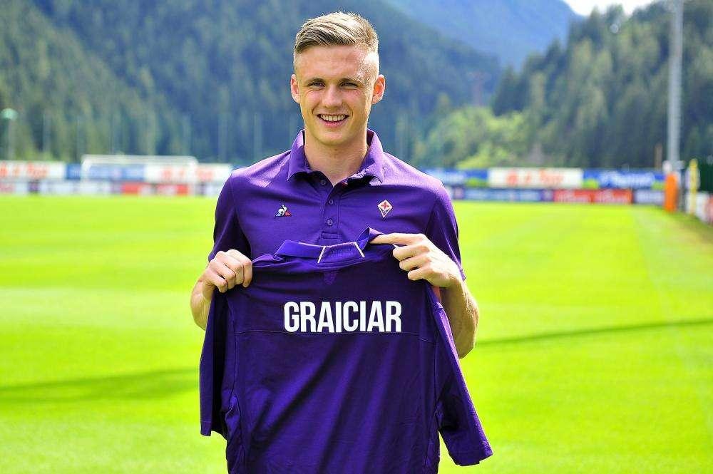 GRAICIAR A FV, MAI ESORDITO? PECCATO MA NESSUNO MI HA MAI SPIEGATO. VLAHOVIC...