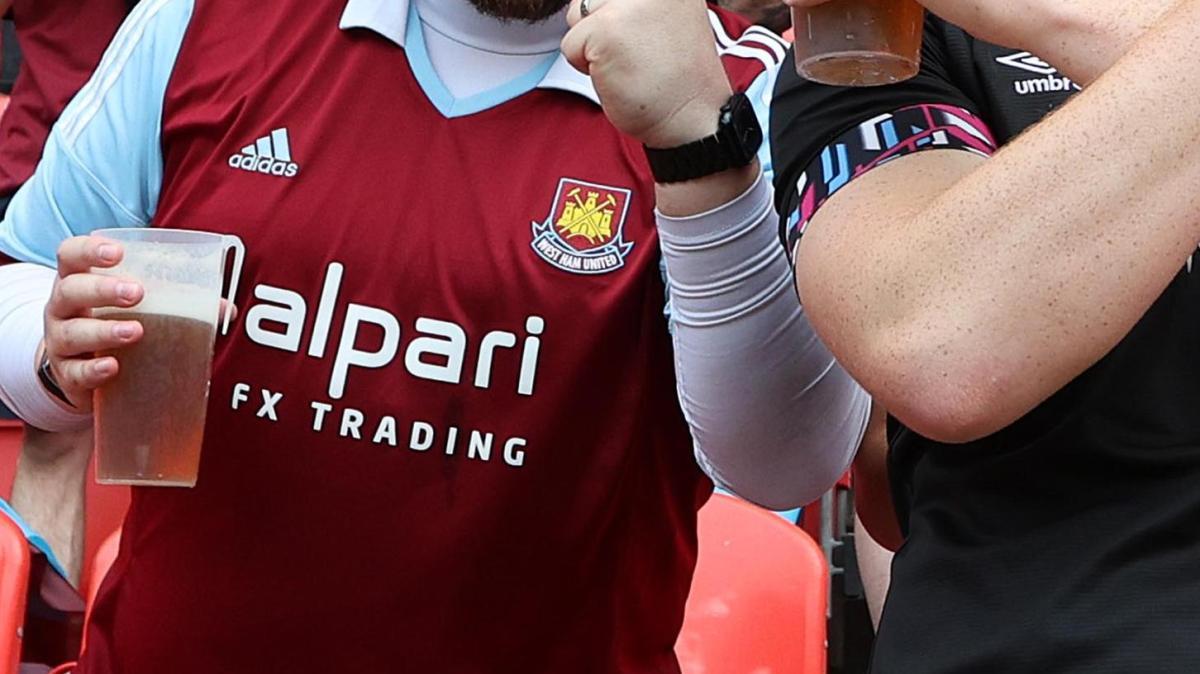 Per la mediana piace Kanté del West Ham. E Grosso insiste su Thorstvedt