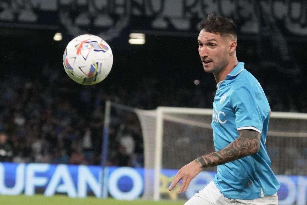 NAPOLI, Ritrovata a Casoria l'auto rubata a Politano