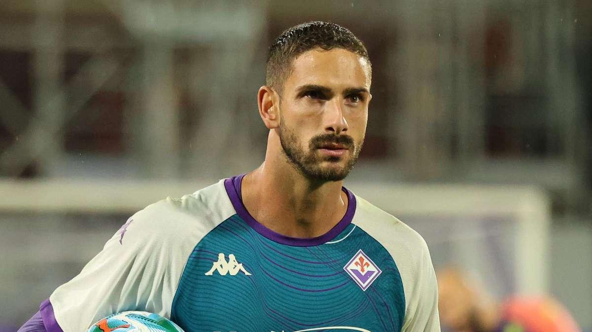 Conference, De Gea non al meglio: Lezzerini si scalda per il debutto