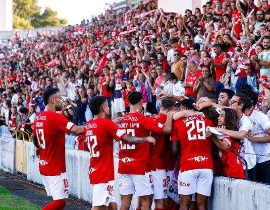 Benvenuti in Conference. Vulcani, tè e ananas: la rincorsa del Santa Clara