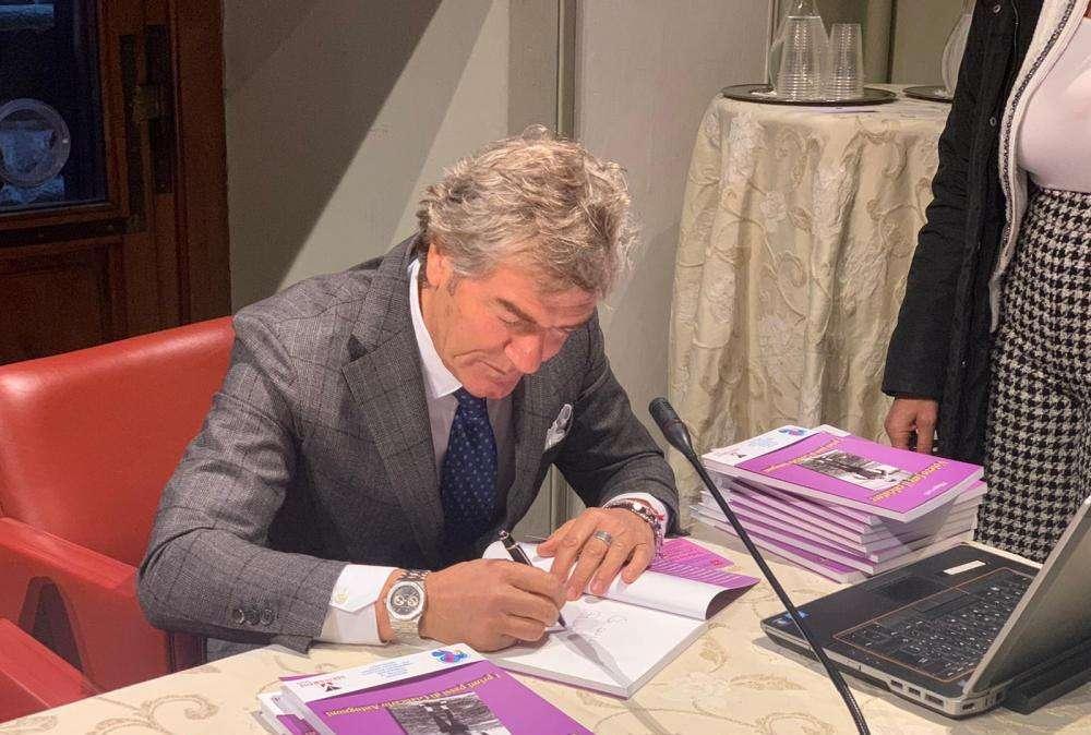 FOTO FV, Antognoni presenta il "suo" libro