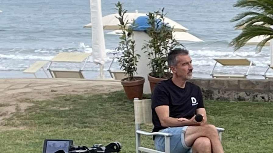 CARNASCIALI, Giusti i fischi, punte non funzionali