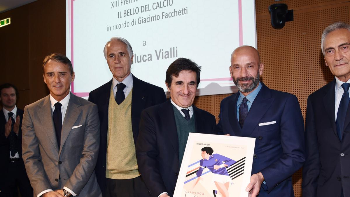 Malagò annuncia: "Mancini torna ct azzurro. Ranieri sarà il direttore tecnico"