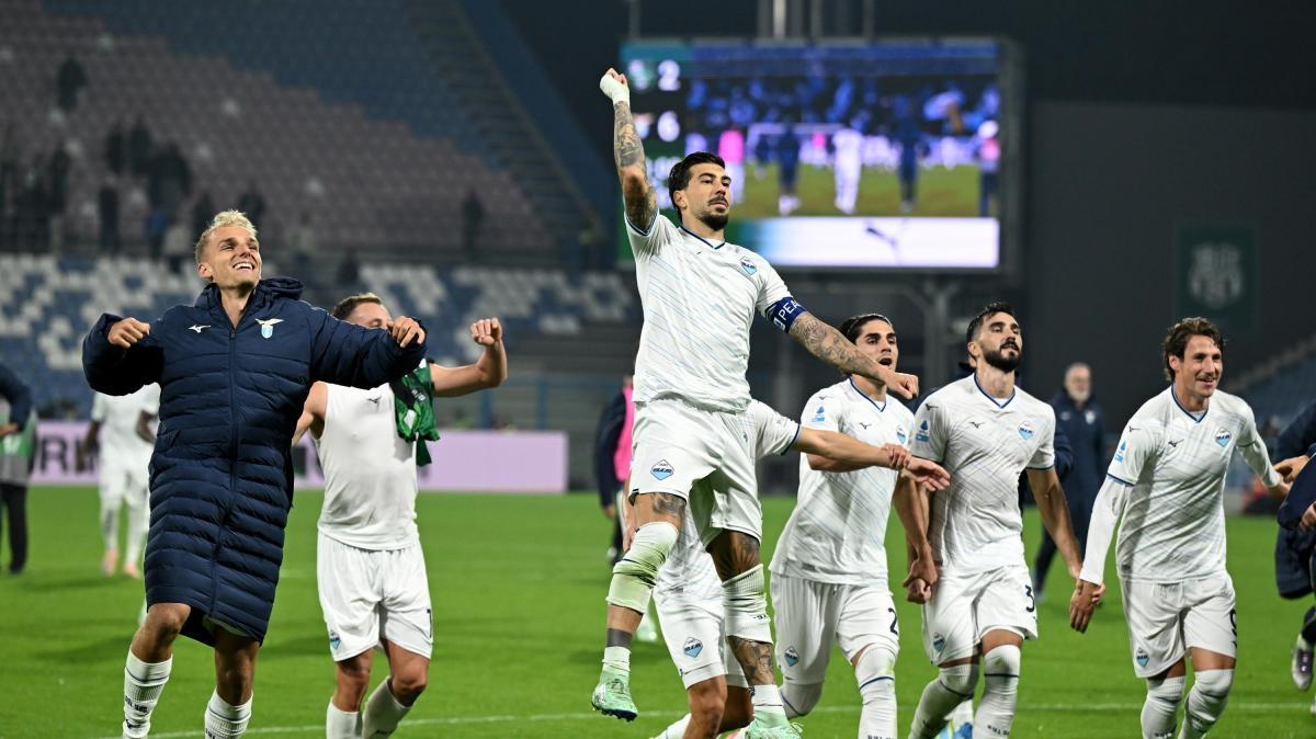 Batosta per il Sassuolo: la Lazio vince 6-2 e ora è prima a 25 punti