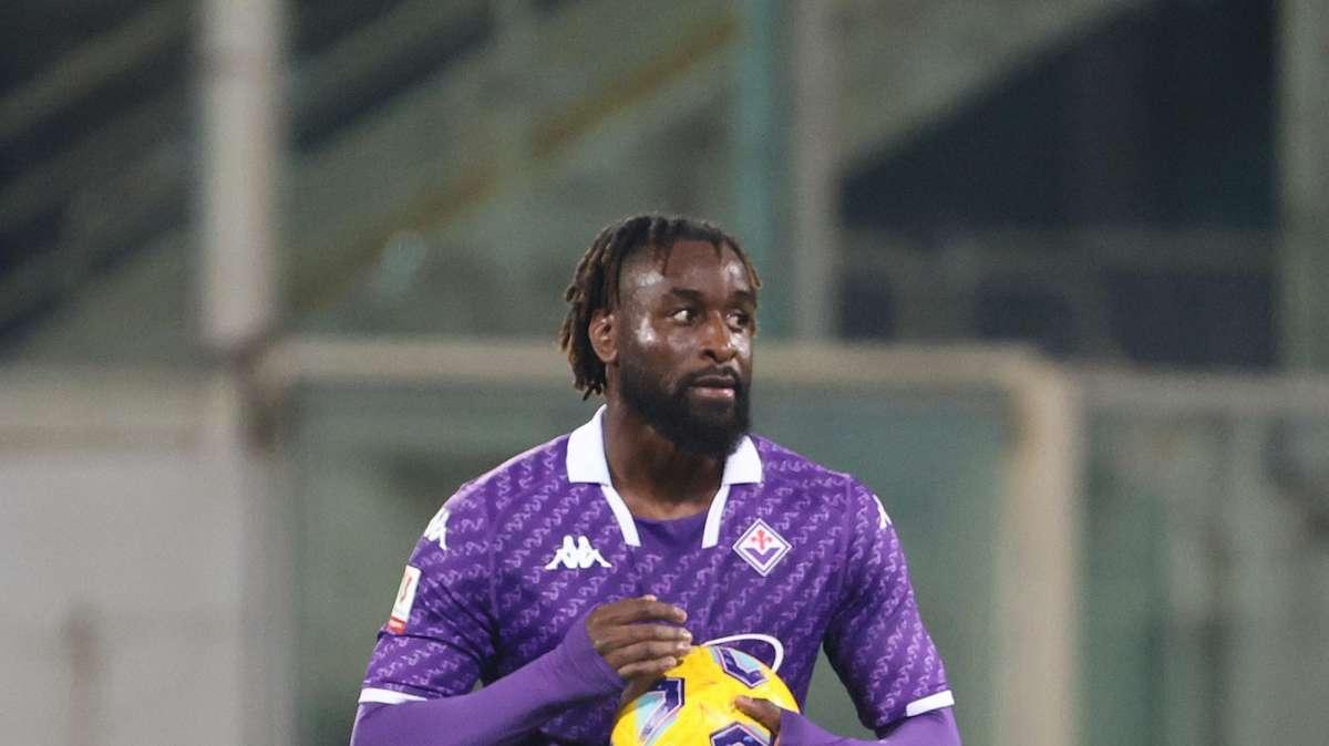 ROM-FIO 1-0, Nzola a un passo dal pareggio al 17'