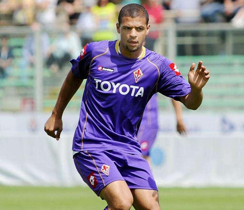 VIDEO, Felipe Melo colpisce ancora: pugno nel tunnel