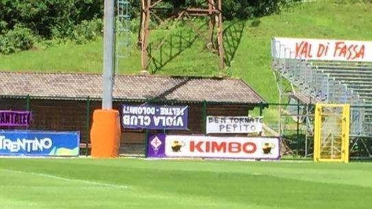 FOTO FV, Striscione a Moena per Giuseppe Rossi