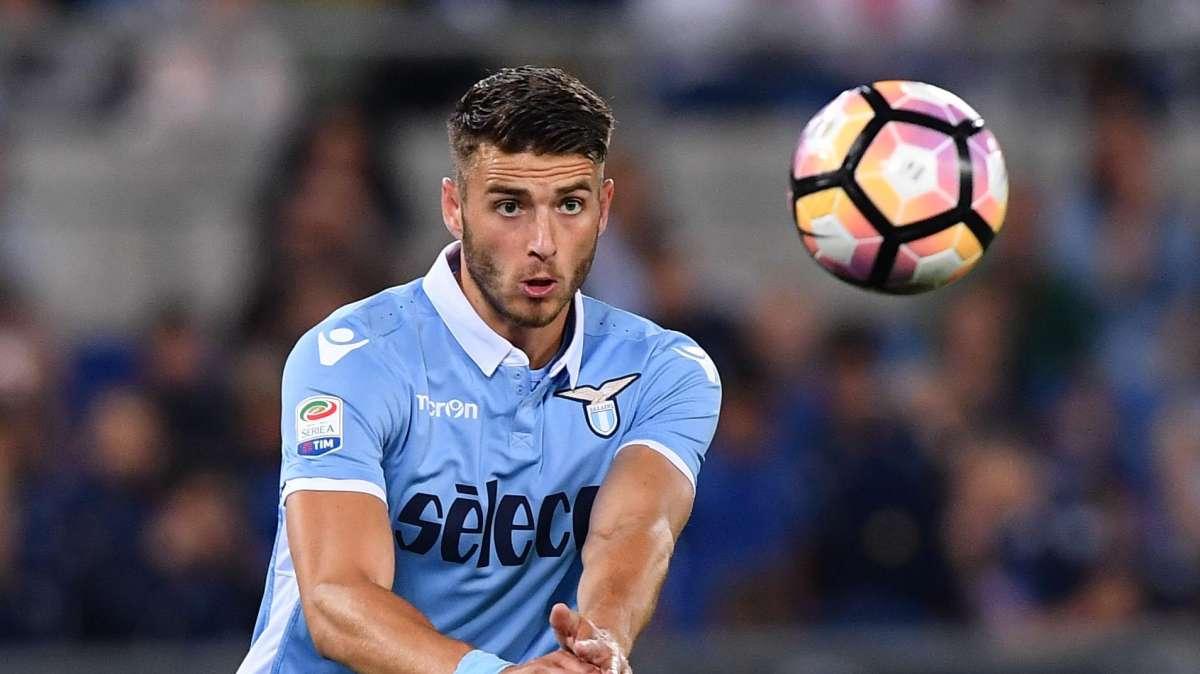 HOEDT, Ora guardiamoci allo specchio e diamo di più