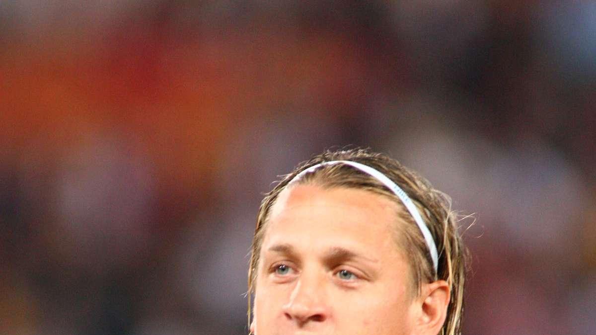 ROMA, Dramma a lieto fine per Mexes