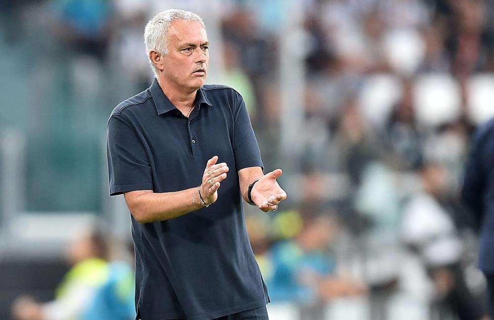 MOURINHO, Vinto il premio "Coach of the month"