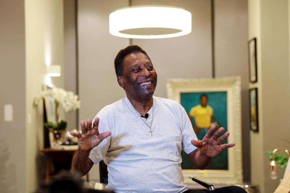 PELÈ, Mi sto riscaldando per tornare in campo
