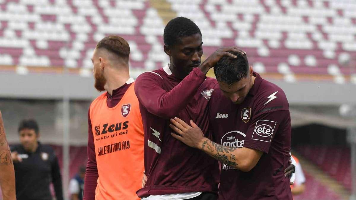 QUI SALERNITANA, Oggi in campo: cinque a parte