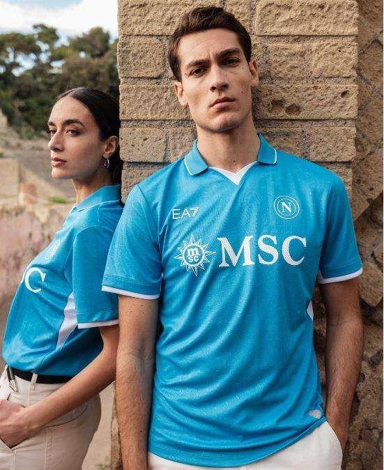FOTO, Le immagini delle nuove maglie del Napoli 2024-25